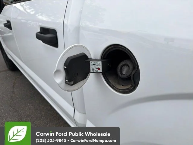 Used 2018 White Ford XLT image 10
