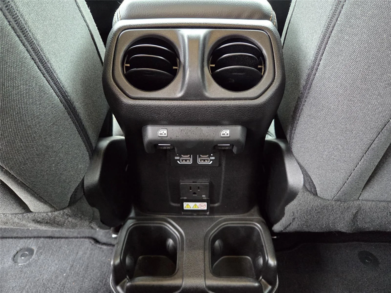 Used 2026 Bright White Clearcoat Jeep Sahara image 20