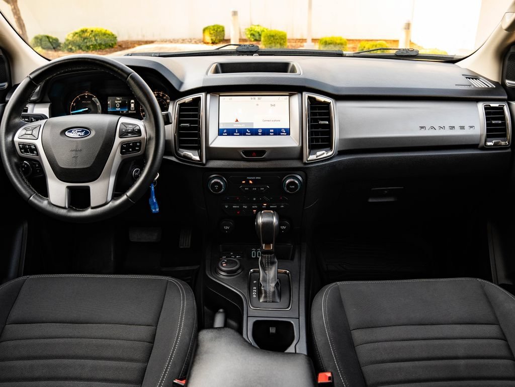 Used 2023 Velocity Blue Metallic Ford XLT image 30