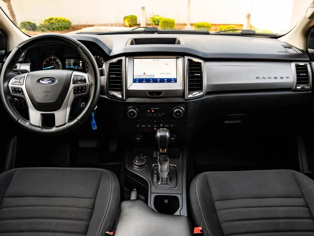 Used 2023 Velocity Blue Metallic Ford XLT image 30