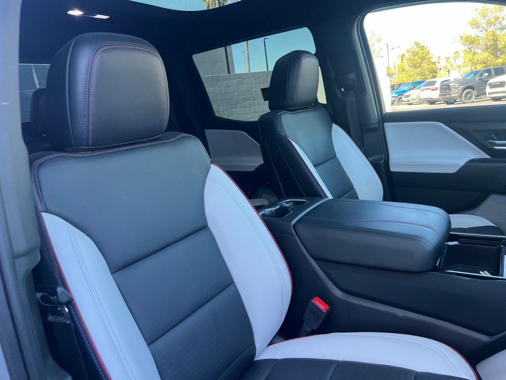 Used 2025 Gray Chevrolet RST image 28