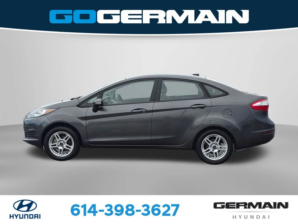 Used 2019 Gray Ford SE image 12