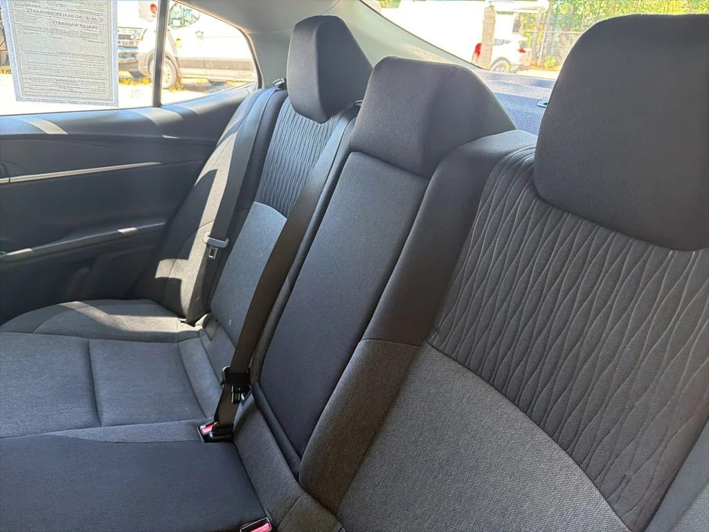 Used 2025 White Toyota LE image 27