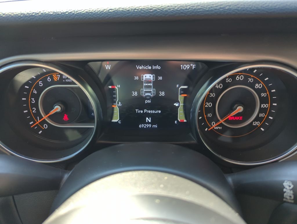 Used 2021 Red Jeep Unlimited Willys image 35