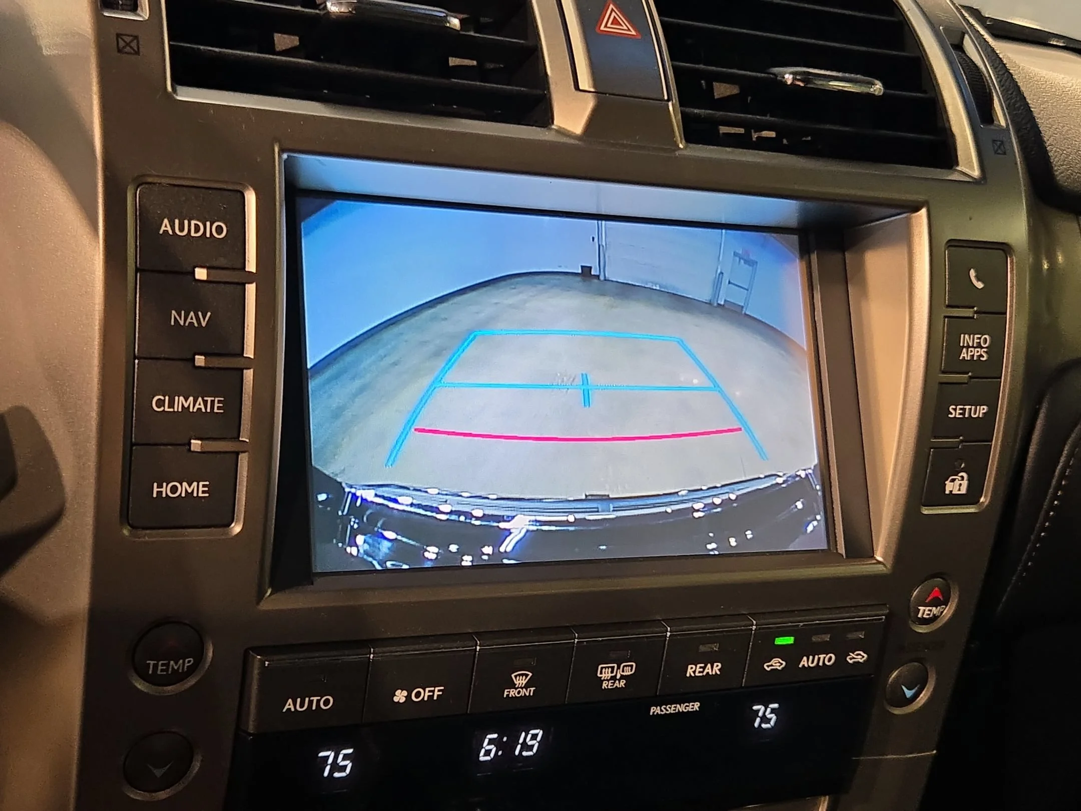 Used 2017 Black Onyx Lexus GX 460 image 32