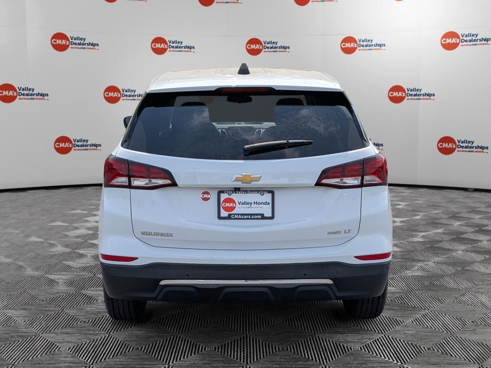Used 2022 Summit White Chevrolet LT image 6