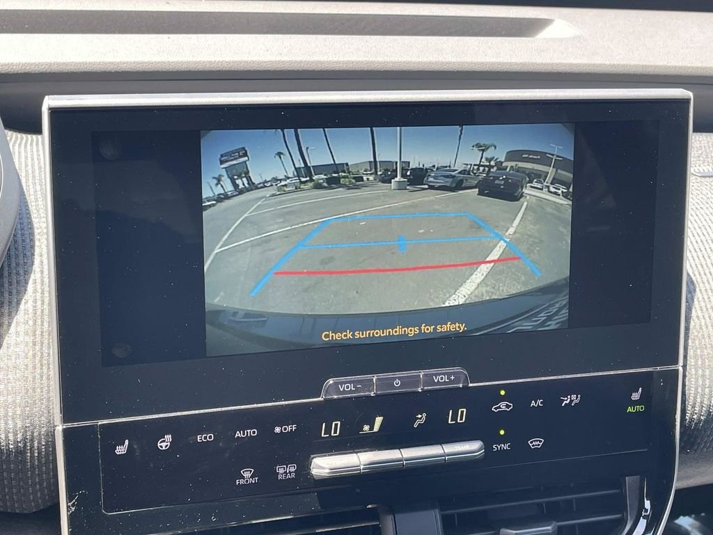 2023 Toyota bZ4X XLE - Photo 12