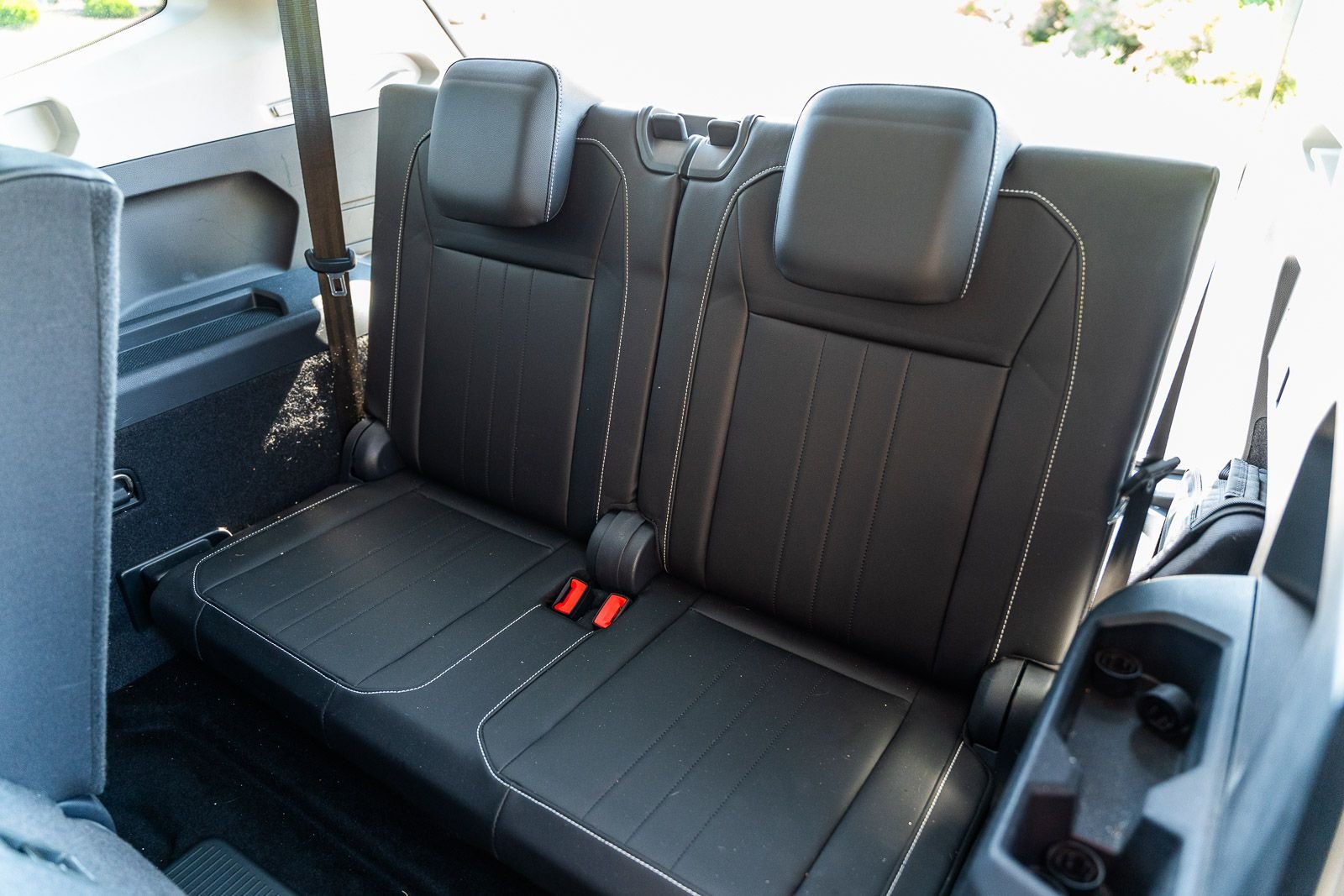 Used 2023 Silver Volkswagen 2.0T SE image 17