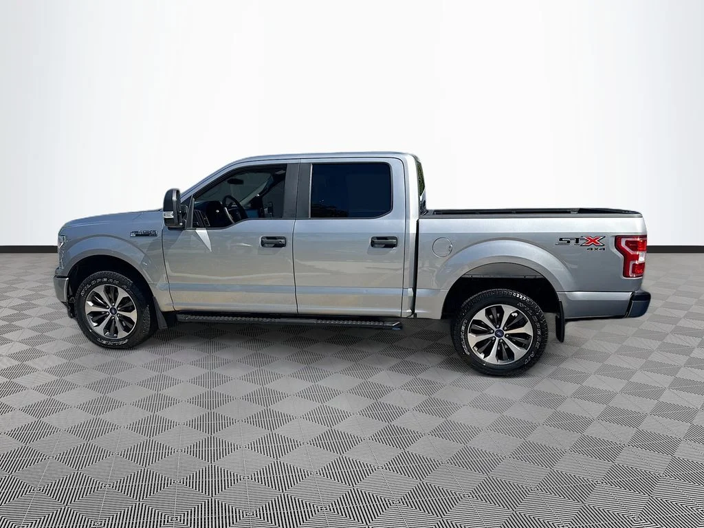 Used 2020 Silver Ford XL image 9