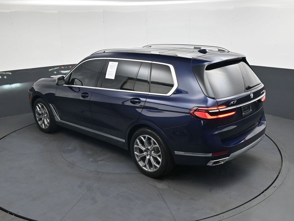 Used 2026 Tanzanite Blue II Metallic BMW xDrive40i image 24