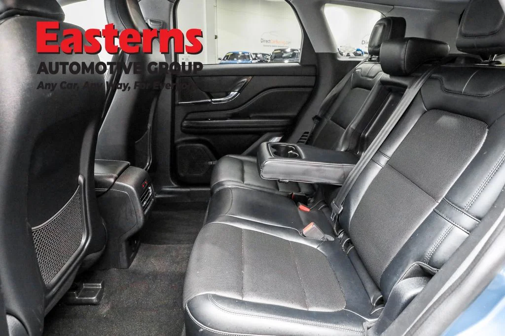 Used 2022 Blue Lincoln Standard image 22