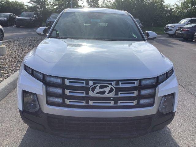 New 2026 White Hyundai SE image 2