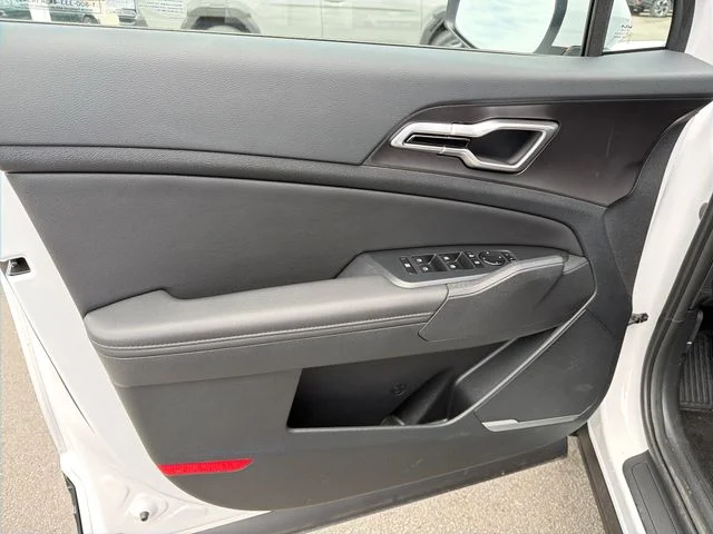 New 2026 White Kia EX image 17