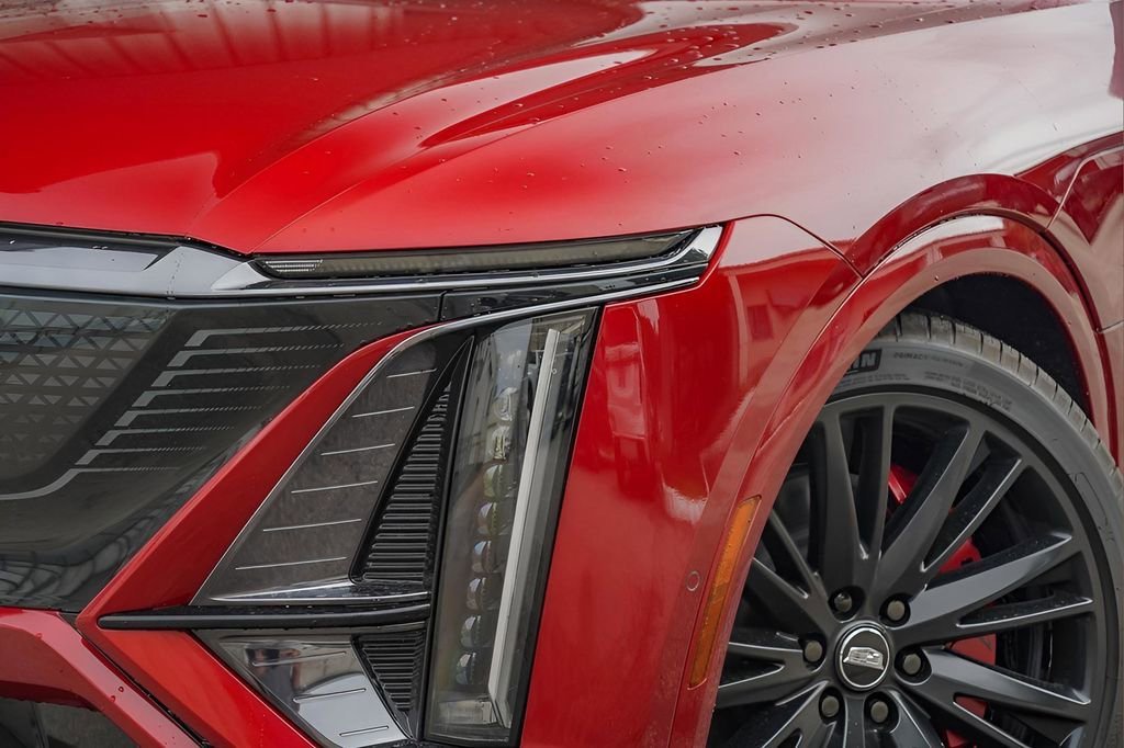 2026 Cadillac LYRIQ V Premium - Photo 5