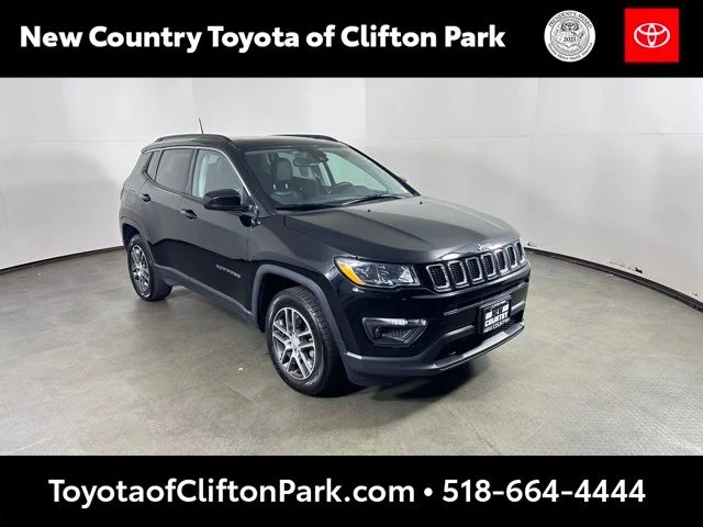 2020 Jeep Compass Sun & Safety 4X4's photo