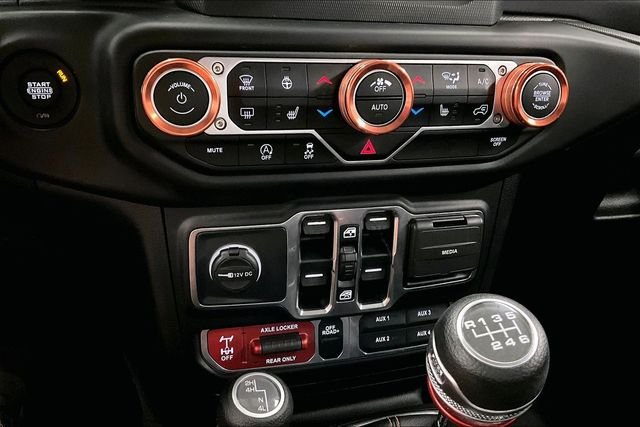Used 2021 Hydro Blue Pearlcoat Jeep Mojave image 31