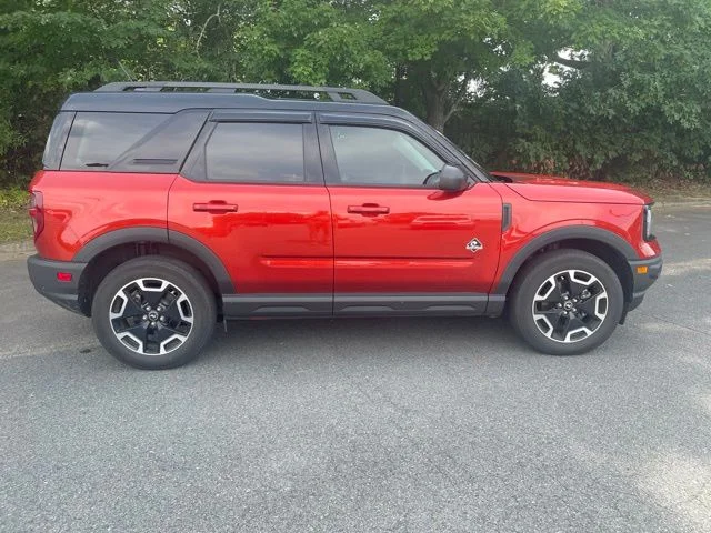 Used 2024 Red Ford Outer Banks image 6