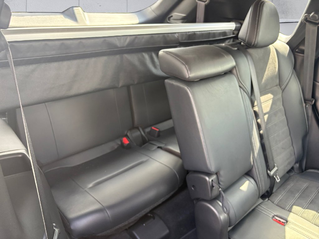 Used 2024 Blue Mitsubishi SE image 13