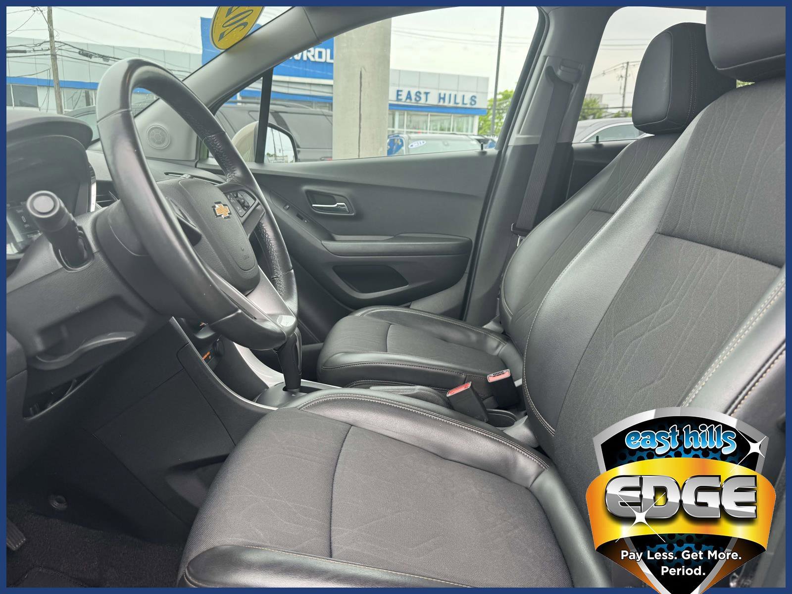 Used 2022 Stone Gray Metallic Chevrolet LT image 13