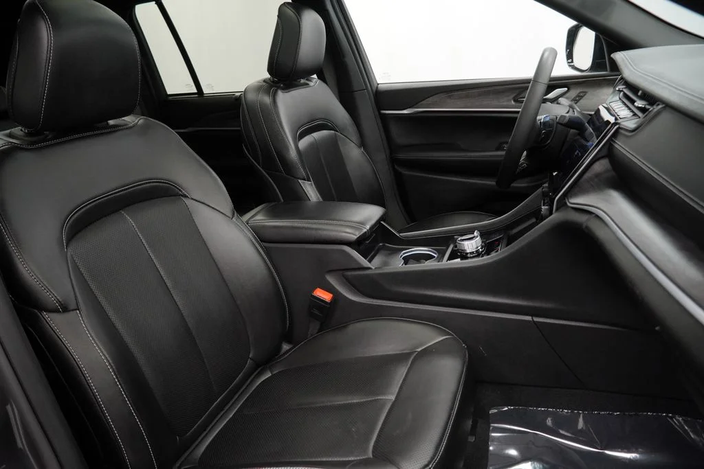 Certified Used 2024 Gray Jeep Limited image 48