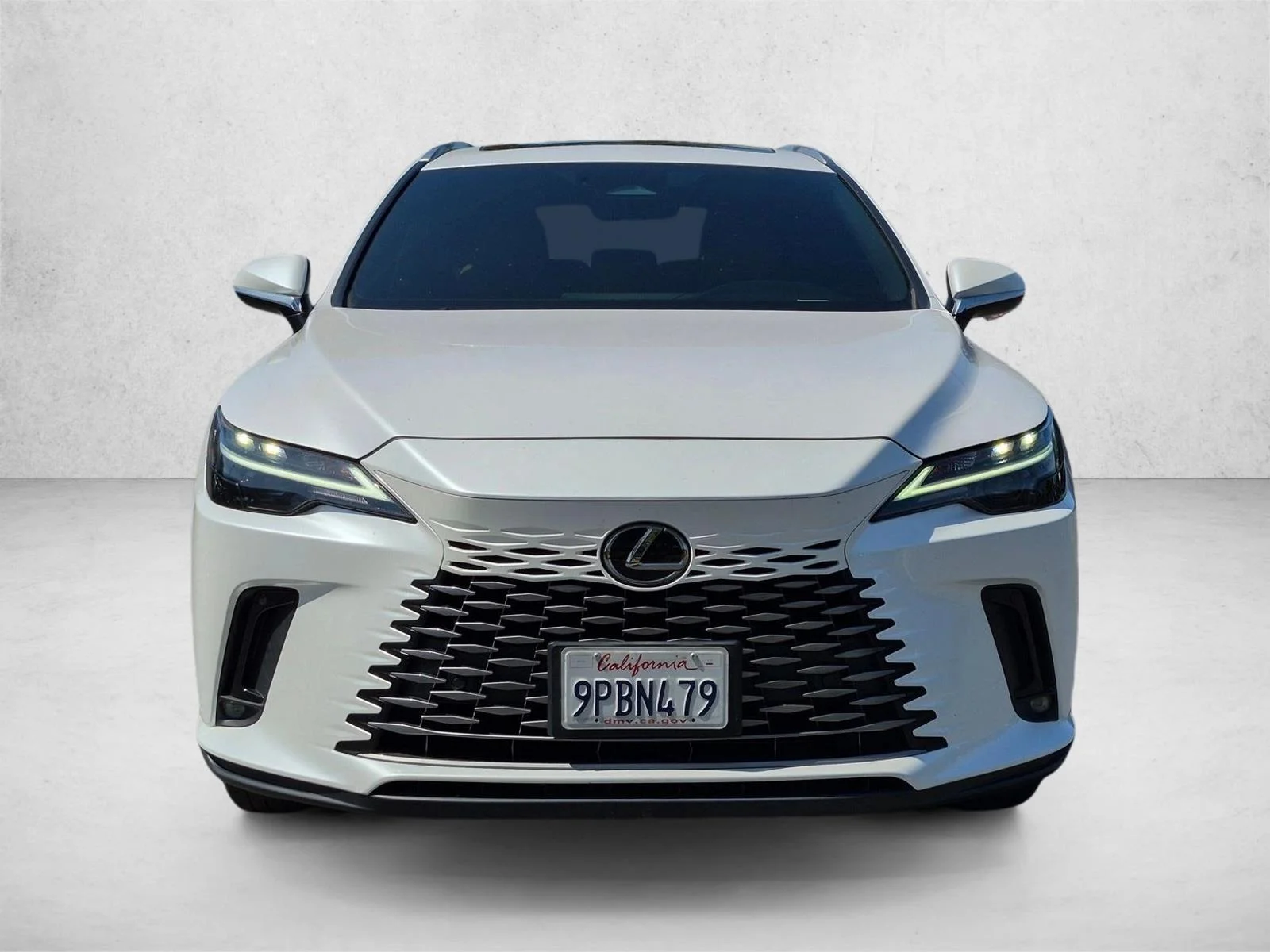 Certified Used 2024 Eminent White Pearl Lexus RX 350 Premium image 4