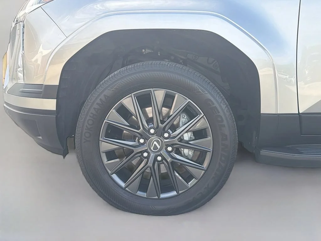 Certified Used 2024 Silver Lexus GX 550 Premium image 37