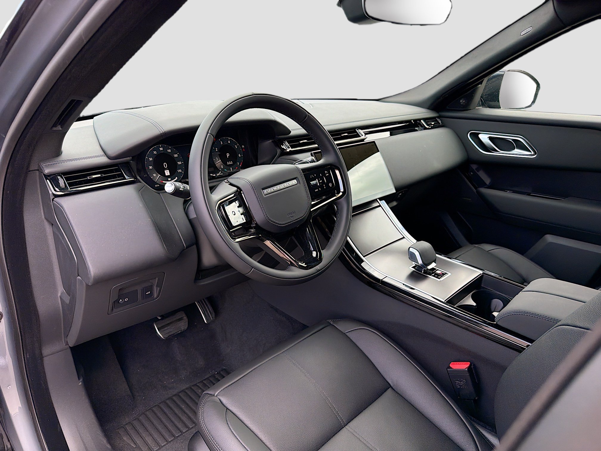 New 2026 Zadar Grey Land Rover Dynamic SE image 25