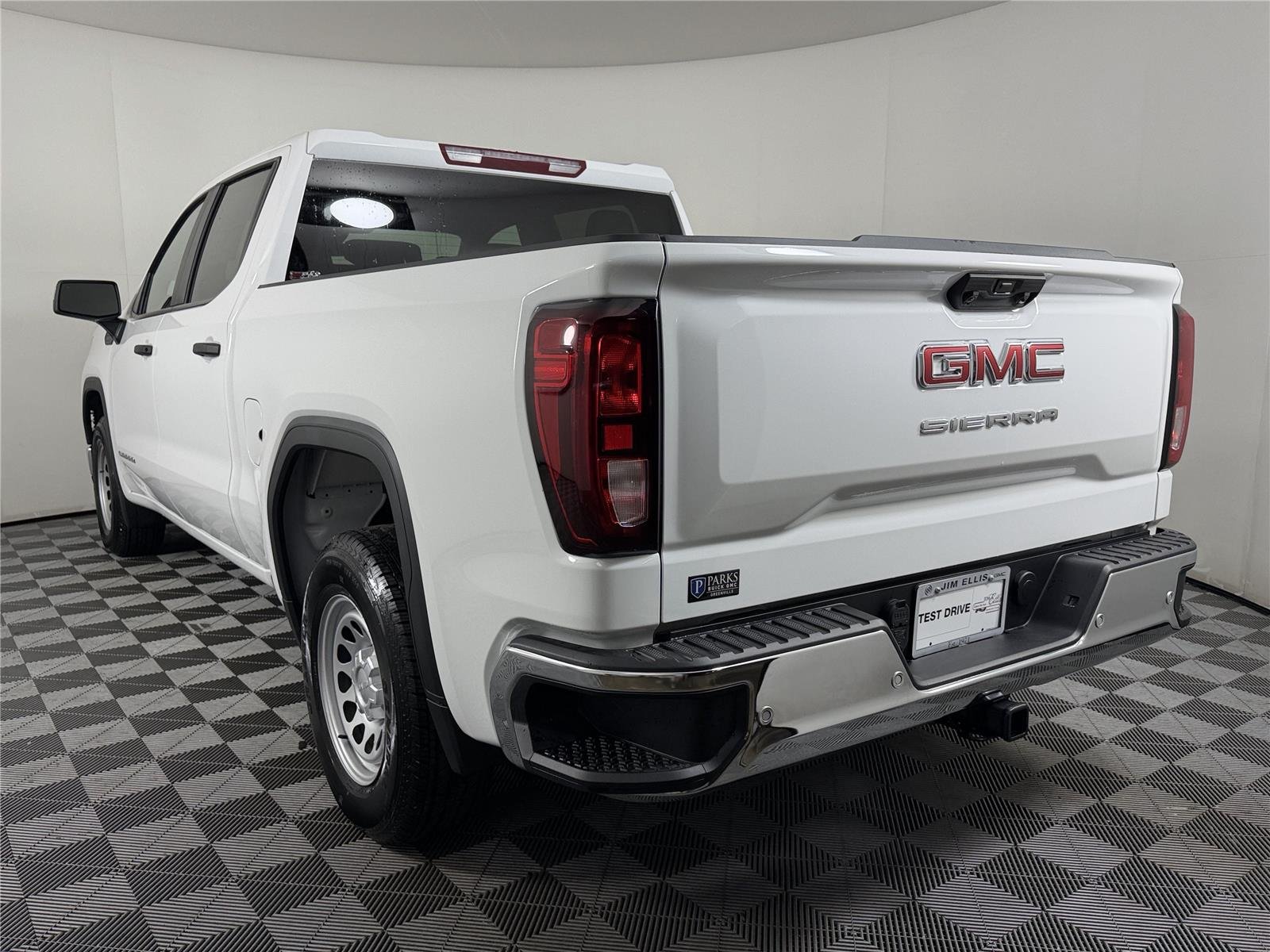 New 2026 Summit White GMC Pro image 4