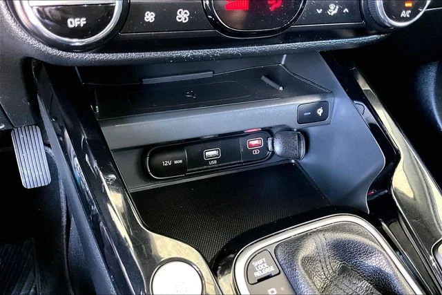 Used 2021 Black Kia EX image 24
