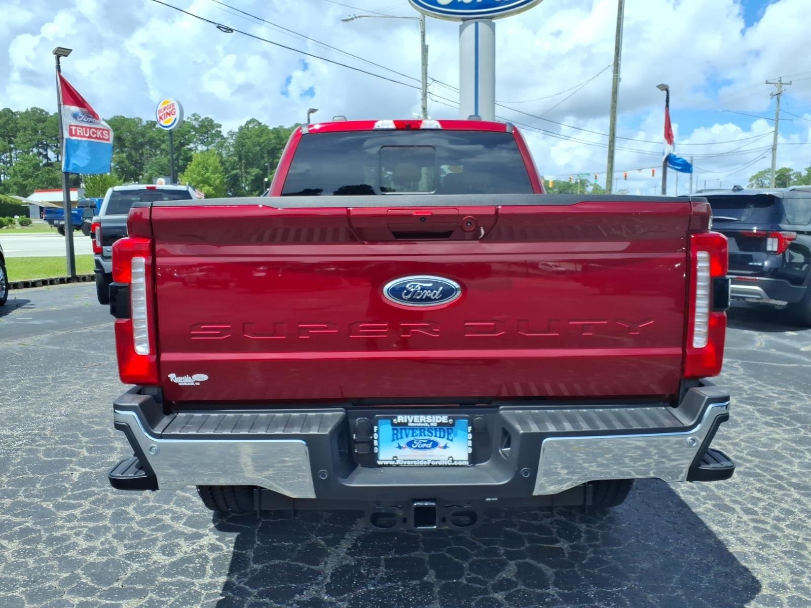 New 2026 Ruby Red Metallic Tinted Clearcoat Ford F-250® Lariat® image 4