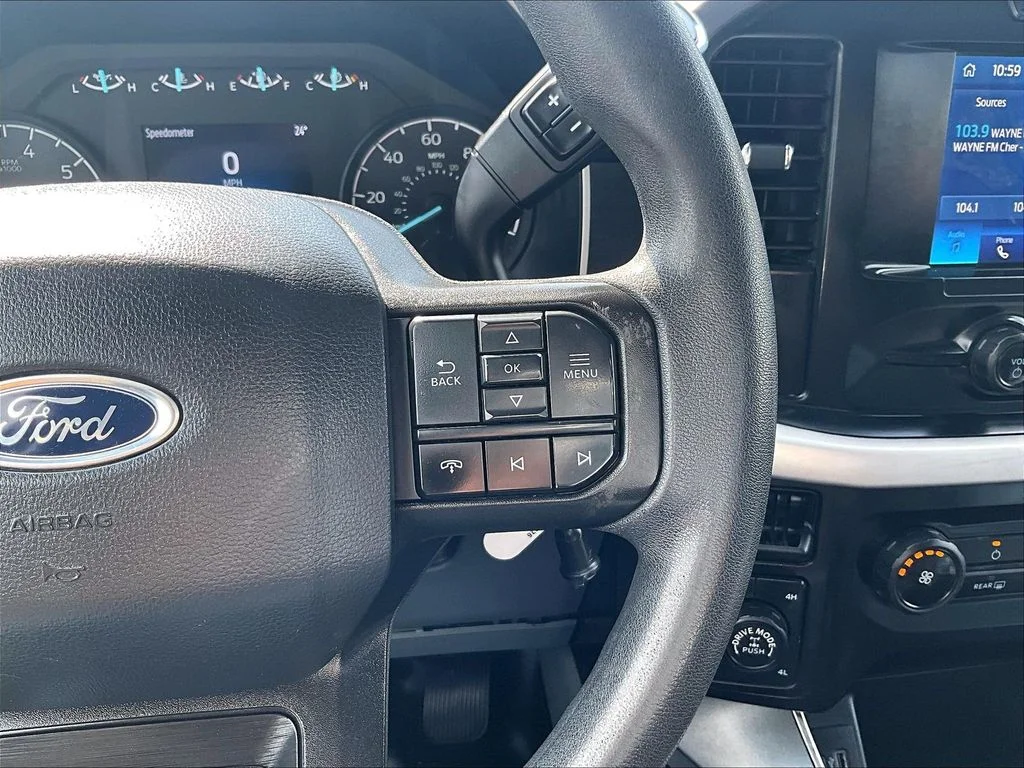 Used 2023 White Ford XLT image 21