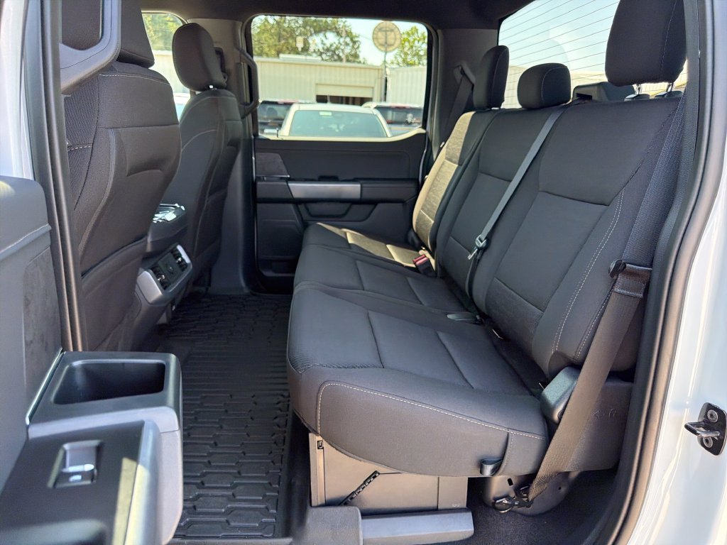 2025 Ford F-150 XLT - Photo 26