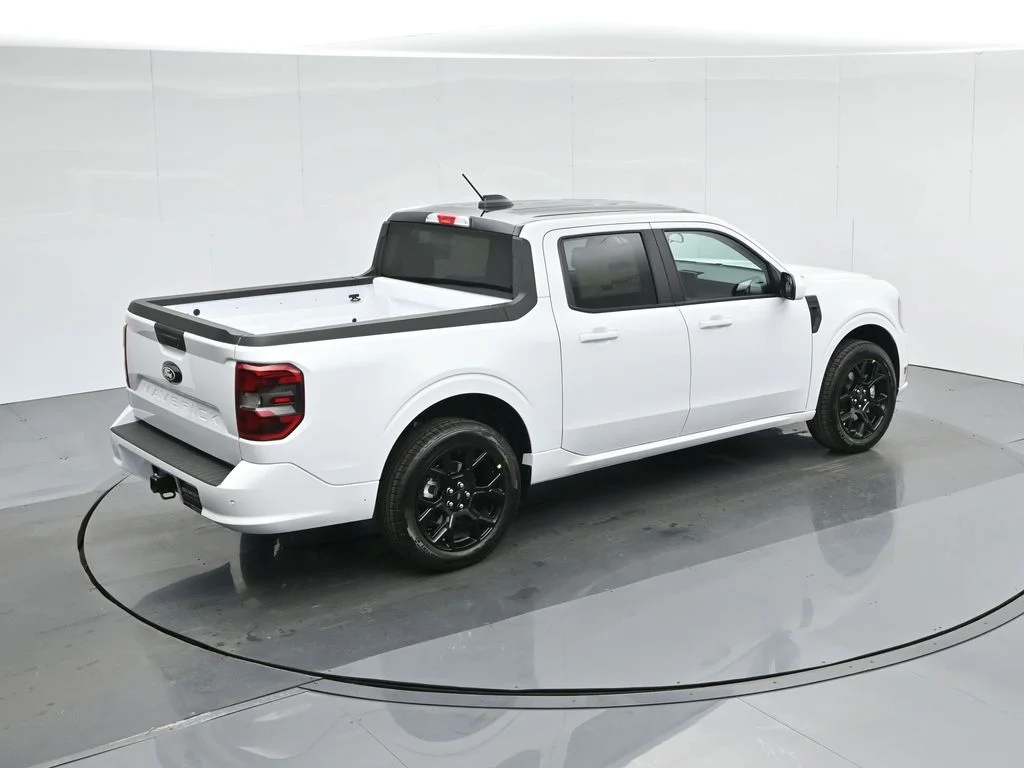 New 2025 White Ford Lobo Standard image 24