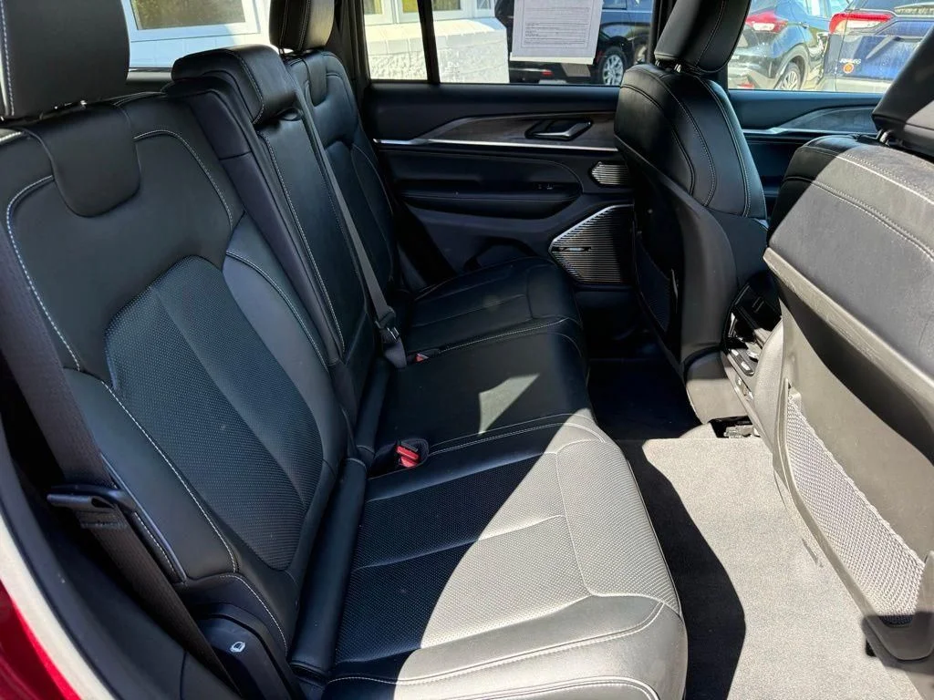 2024 Jeep Grand Cherokee Overland 4xe - Photo 39