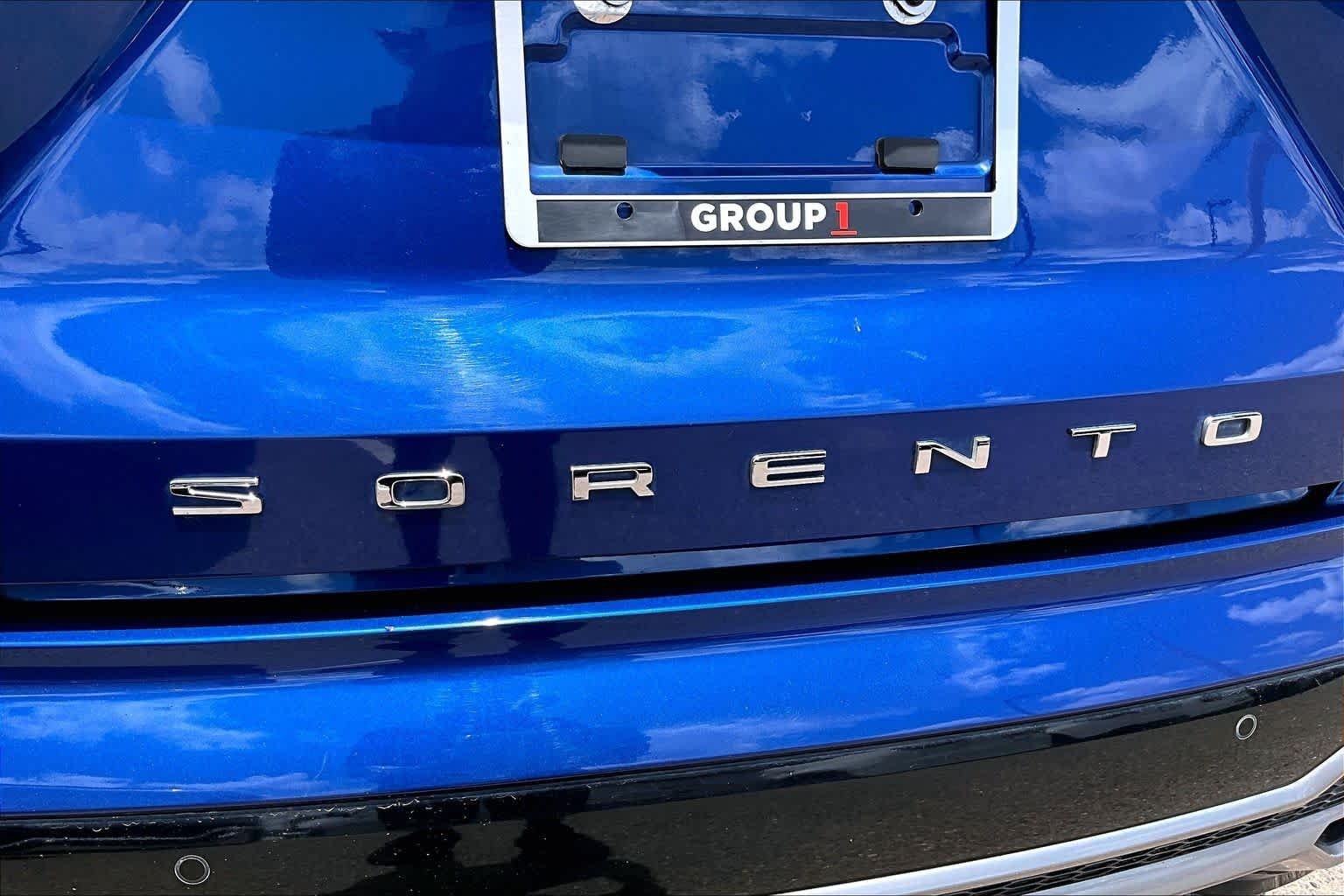 Used 2021 Sapphire Blue Kia SX Prestige image 31