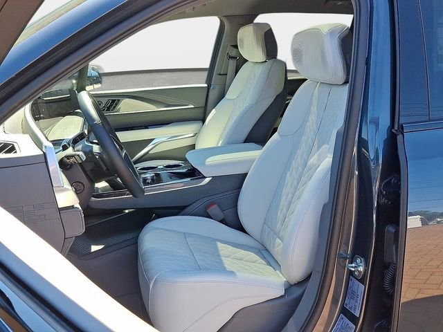 2025 Cadillac Escalade IQ Luxury 1 - Photo 14