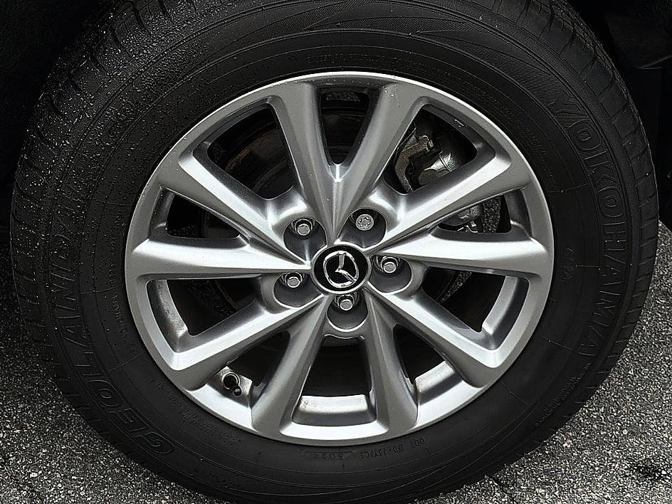 Used 2025 Machine Gray Metallic Mazda 2.5 S Select Package image 6