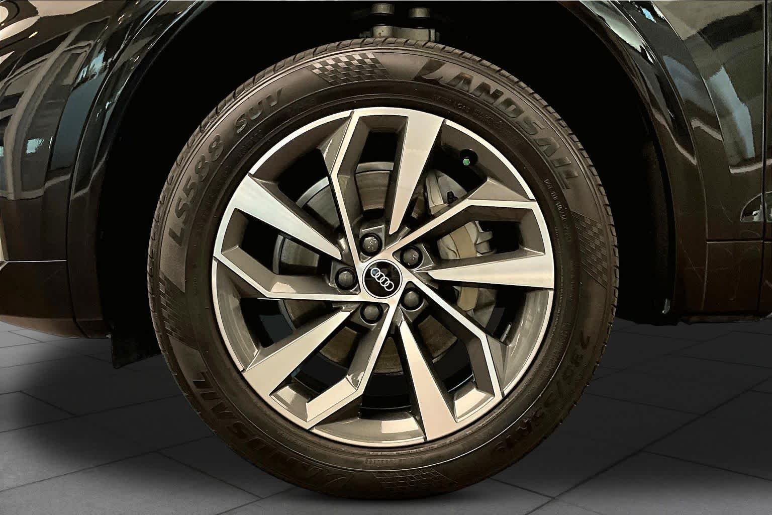 Used 2023 Mythos Black Metallic Audi S line Premium Plus image 11