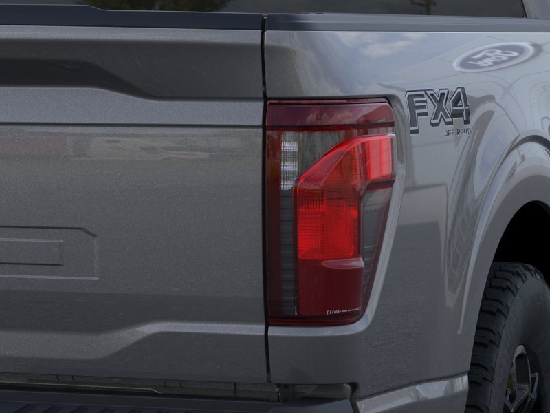 New 2026 Carbonized Gray Metallic Ford XLT image 21