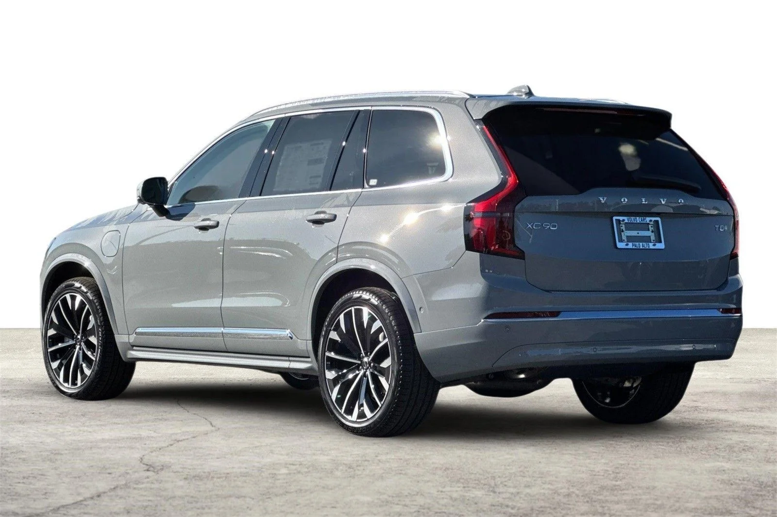 2026 Volvo XC90 Ultra - Photo 6