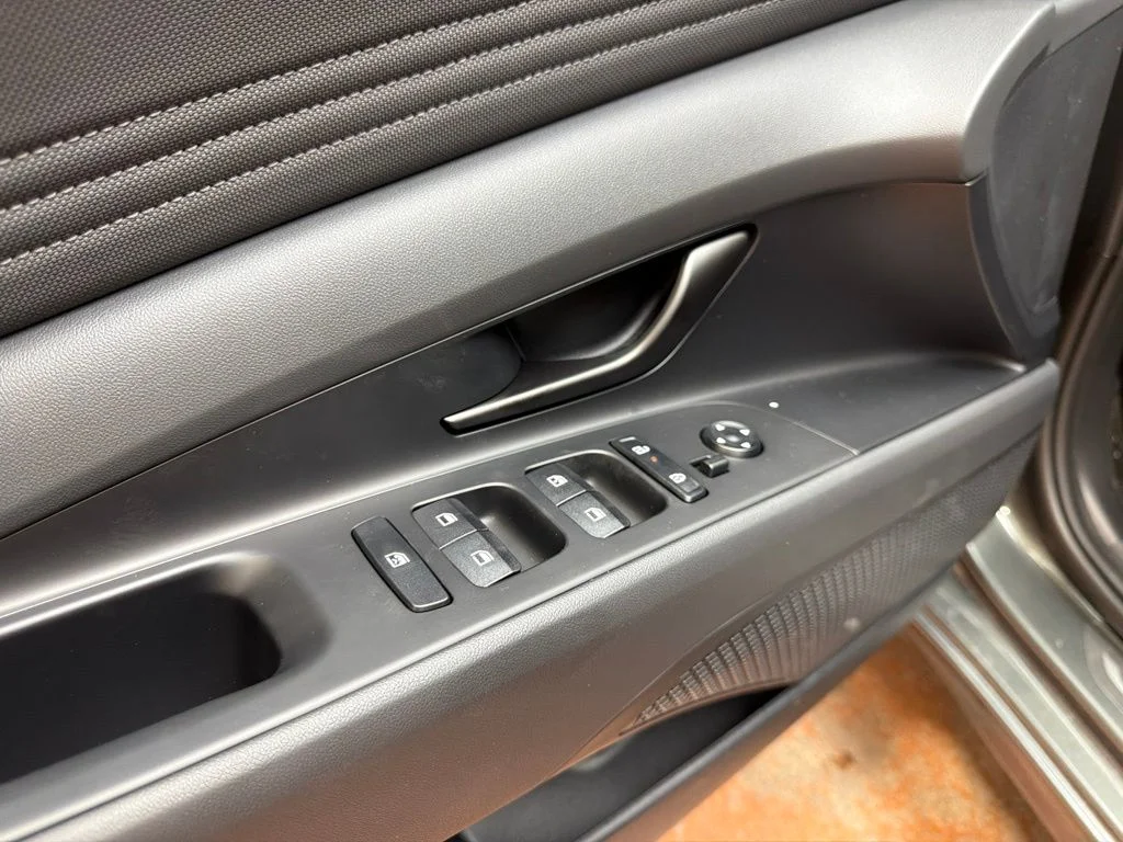 New 2026 Amazon Gray Hyundai SEL Sport image 23