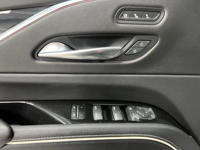 2023 Cadillac Escalade Sport - Photo 19