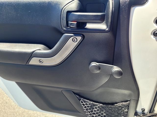Used 2013 White Jeep Sport image 13