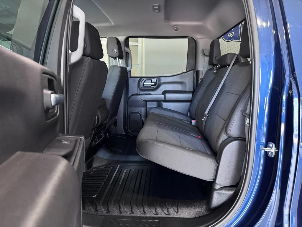 Used 2023 Pacific Blue Metallic GMC Pro image 11