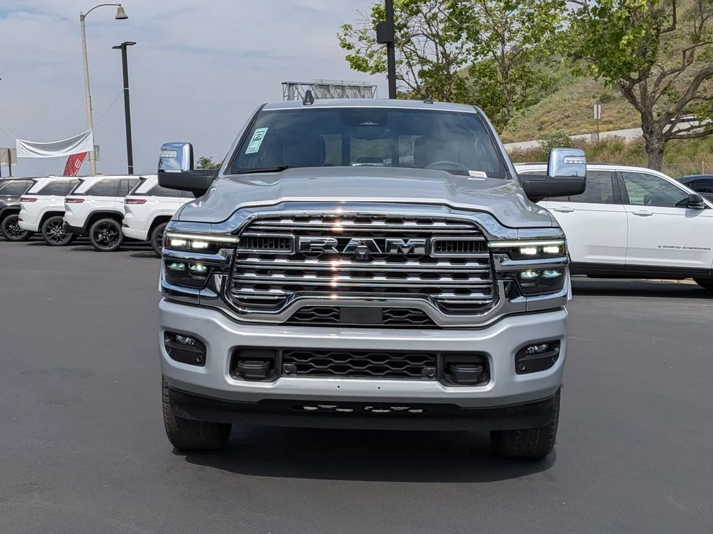 New 2026 Silver-Zynith Exterior Paint RAM Limited image 2