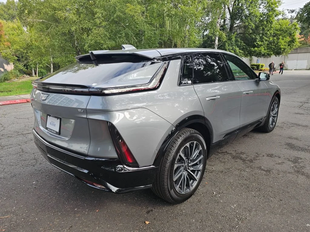 New 2027 Argent Silver Metallic Cadillac Sport image 6