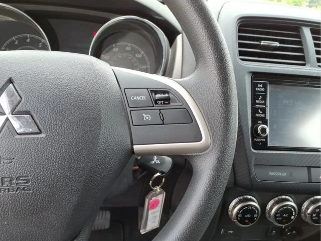 Used 2025 Gray Mitsubishi 2.0 ES image 24
