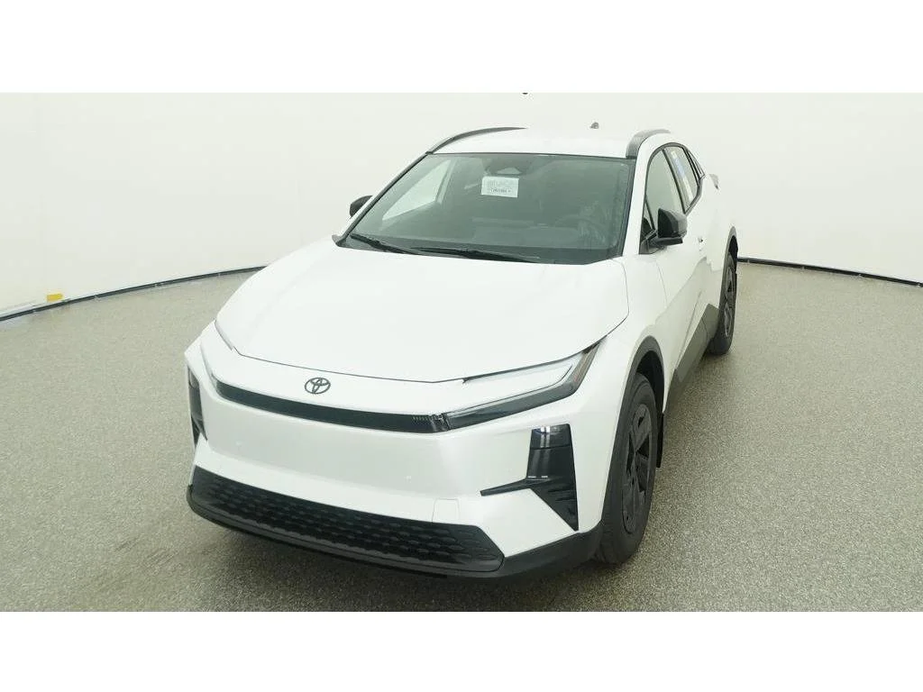 New 2026 Wind Chill Pearl Toyota SE image 16