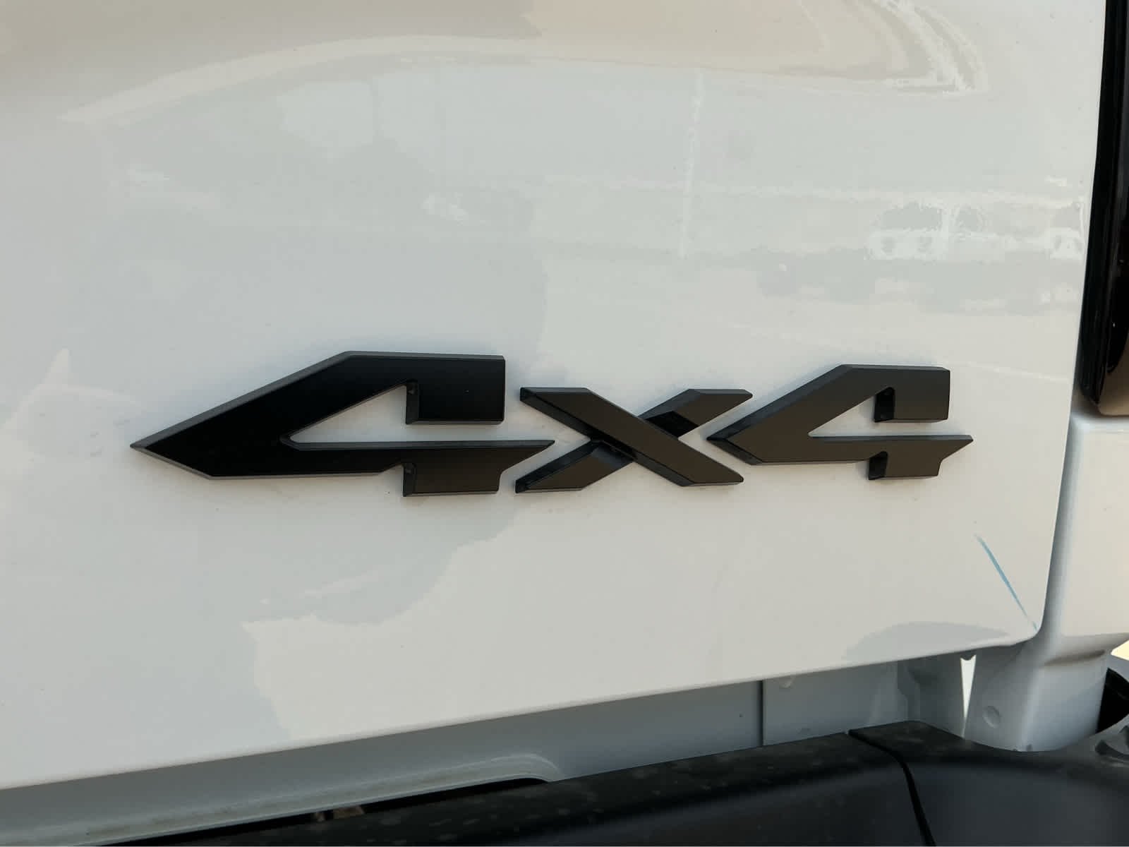 New 2026 Bright White Clear-Coat Exterior Paint RAM Tradesman image 10