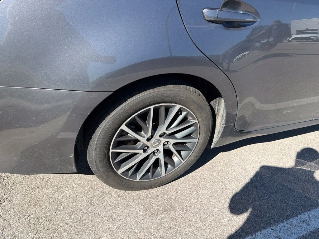 Used 2016 Nebula Gray Pearl Lexus 350 image 9